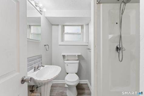 9 Hunters Road Norwich CT 06360