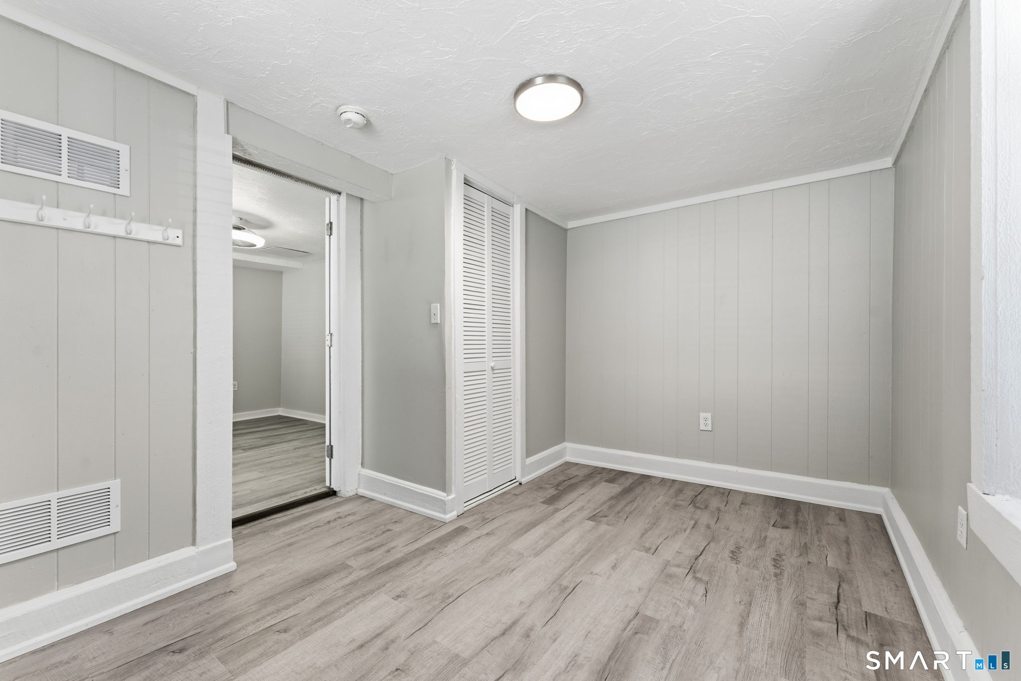 9 Hunters Road Norwich CT 06360