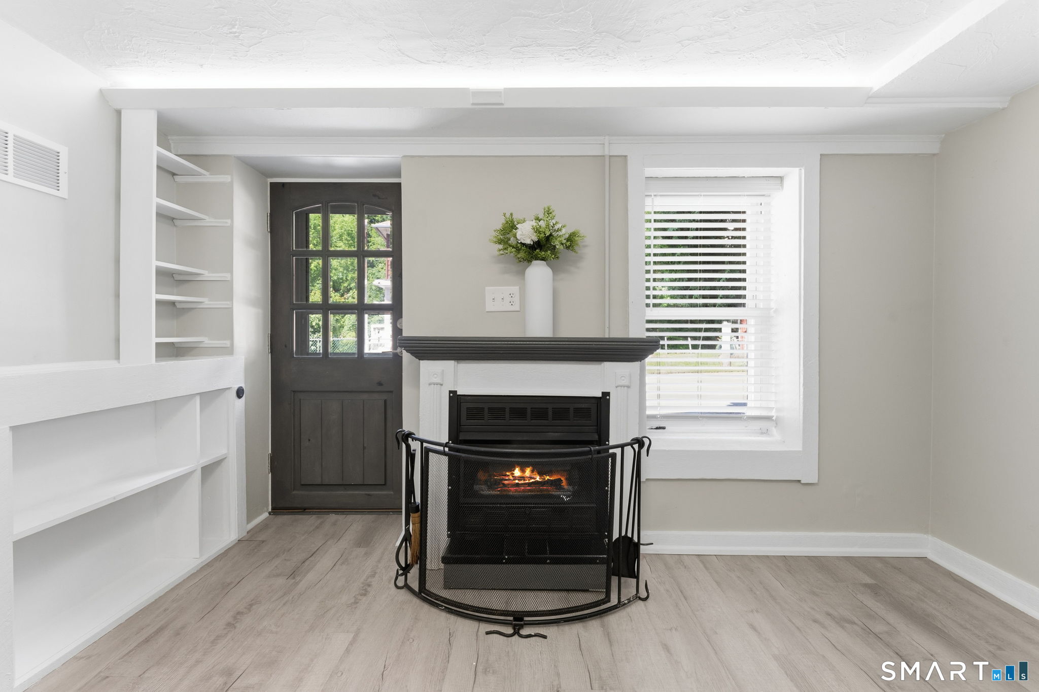 9 Hunters Road Norwich CT 06360