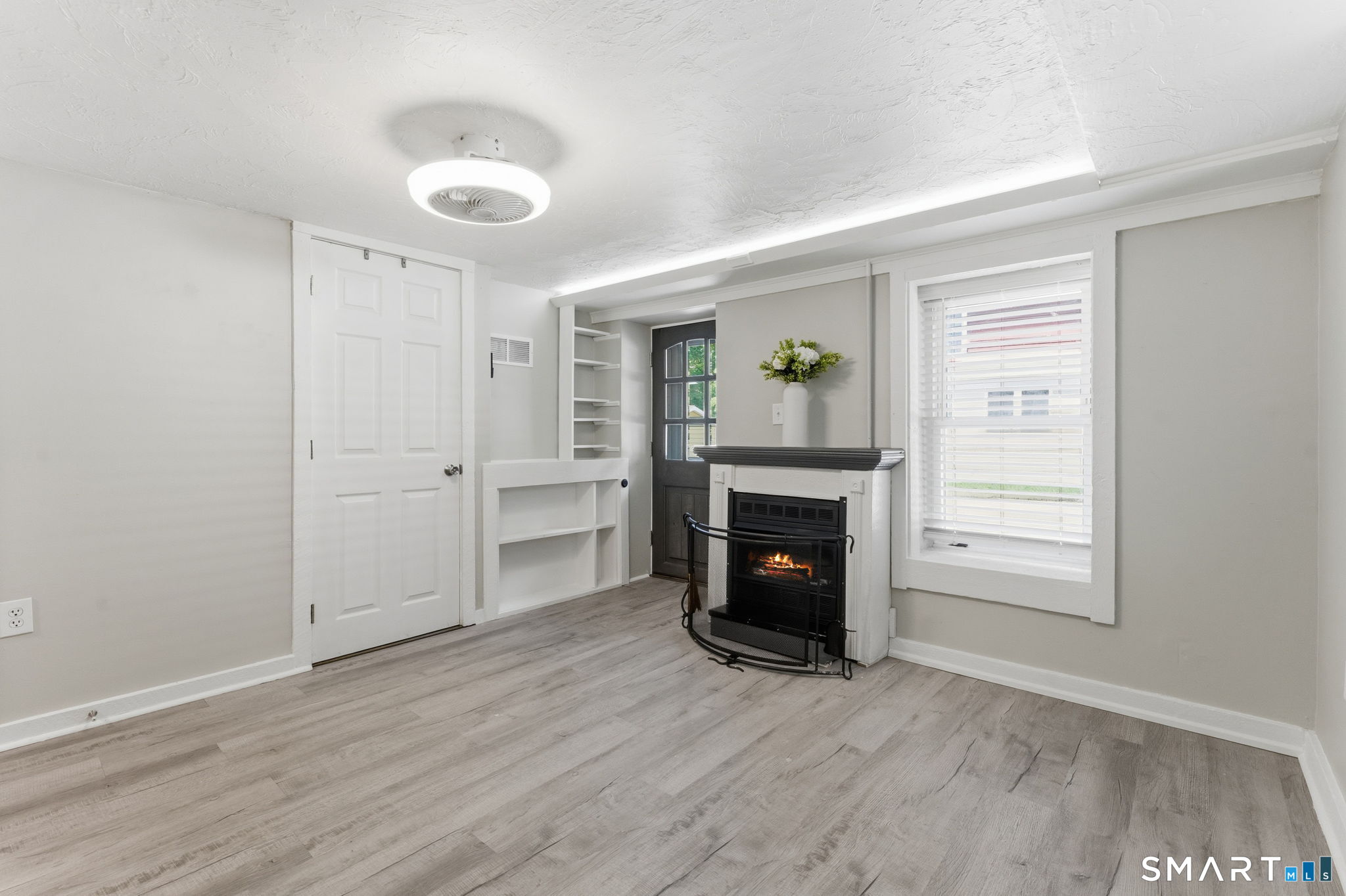 9 Hunters Road Norwich CT 06360