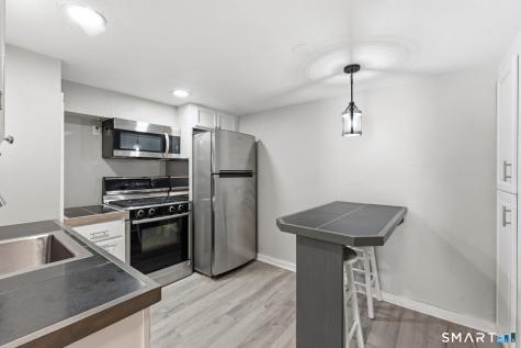 9 Hunters Road Norwich CT 06360