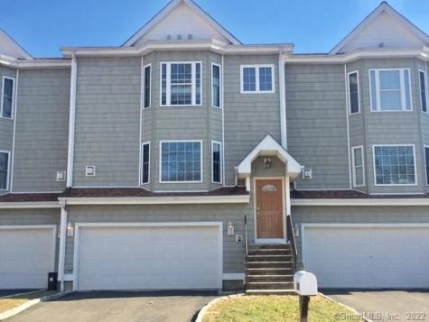 255 Castle Avenue Fairfield CT 06825