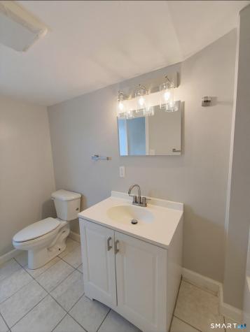 3-17 Curve Street Branford CT 06405