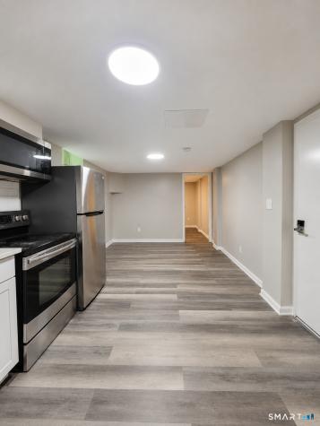 3-17 Curve Street Branford CT 06405