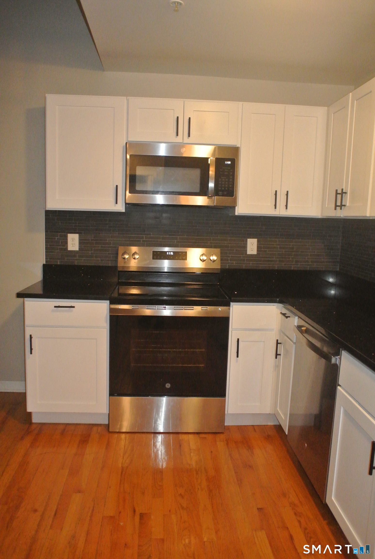 680 Boston Post Road Milford CT 06460