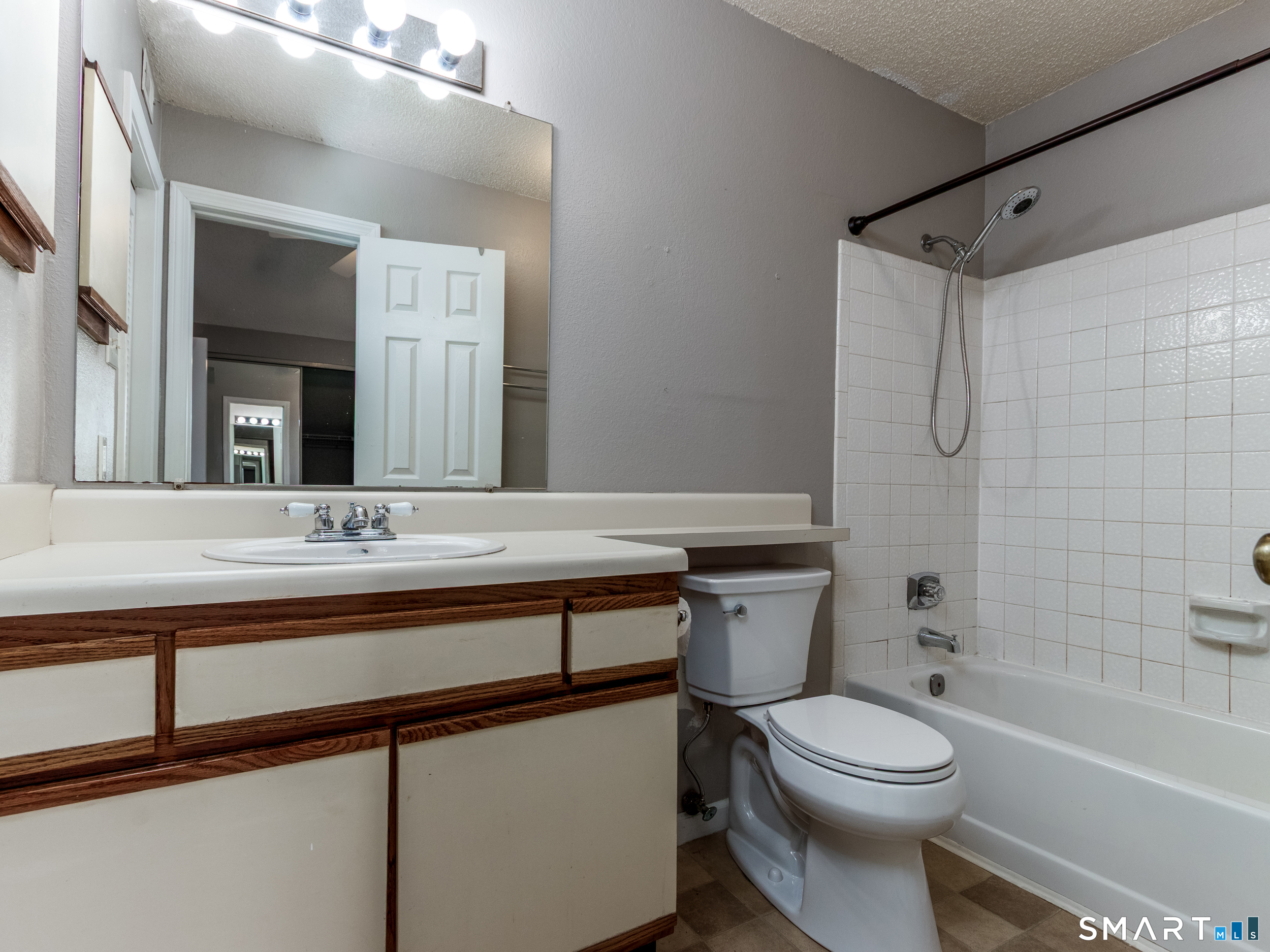 29 Carriage Crossing Lane Middletown CT 06457