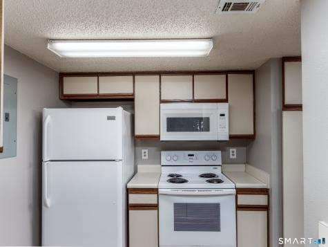 29 Carriage Crossing Lane Middletown CT 06457