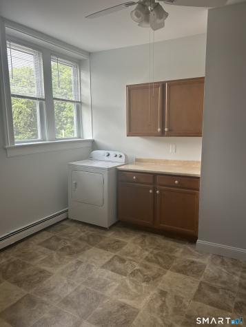 304 Caroline Street Derby CT 06418