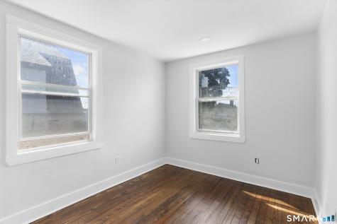 366 Remington Street Bridgeport CT 06610