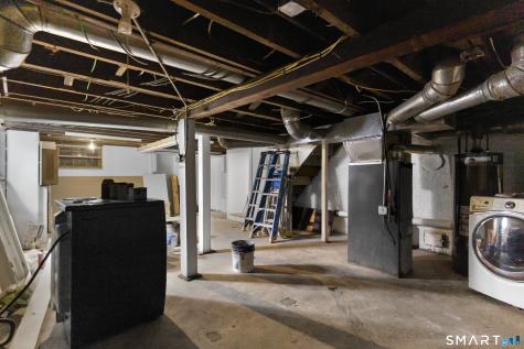 366 Remington Street Bridgeport CT 06610