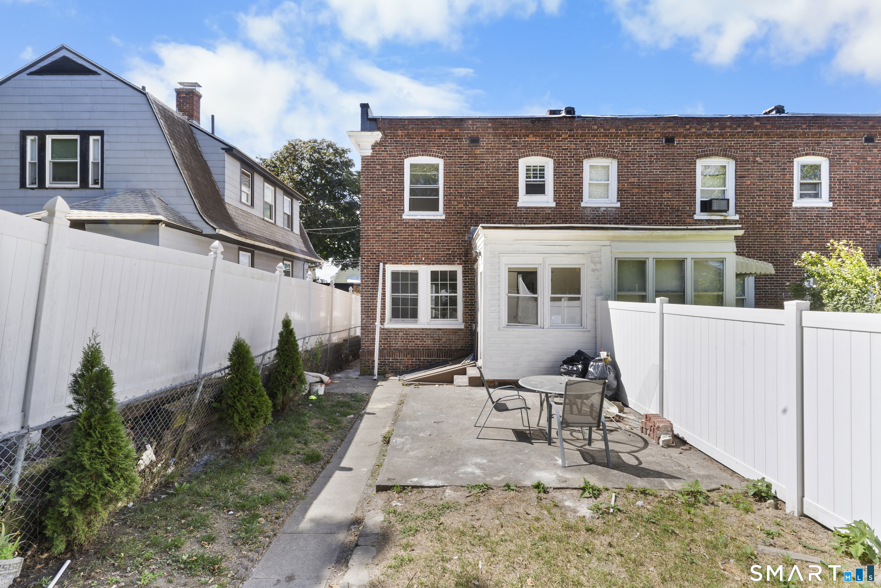366 Remington Street Bridgeport CT 06610