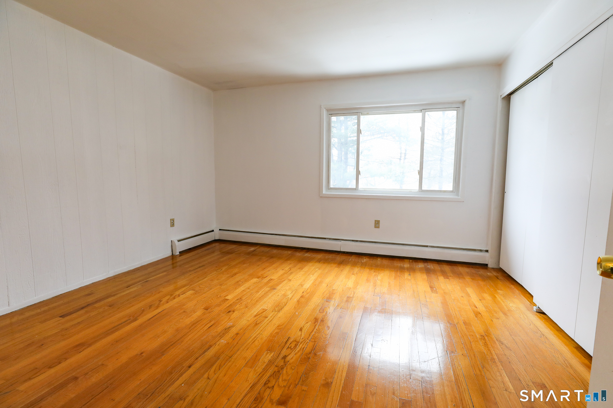 1 Camelot Drive Bloomfield CT 06002