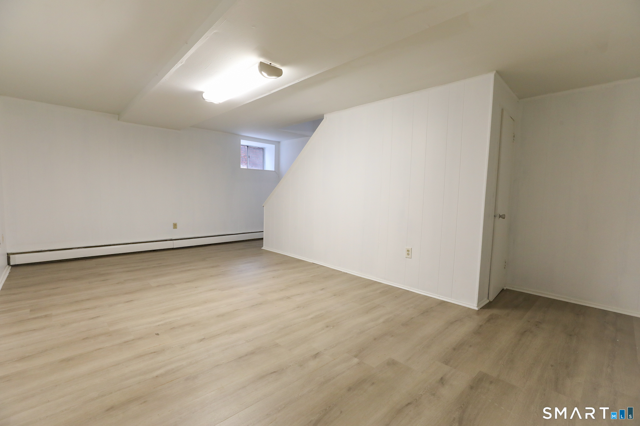 1 Camelot Drive Bloomfield CT 06002