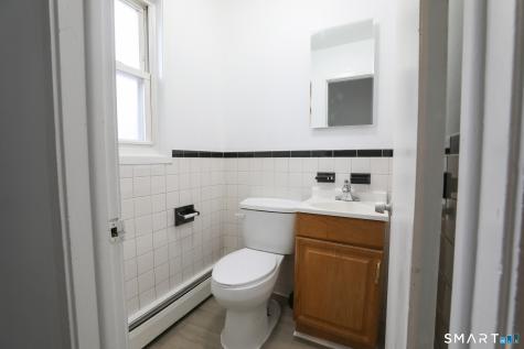 1 Camelot Drive Bloomfield CT 06002