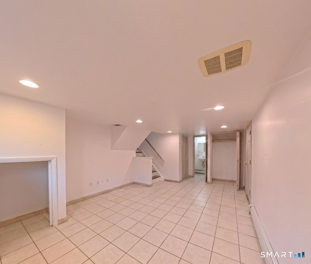 36 Derby Place Stratford CT 06614