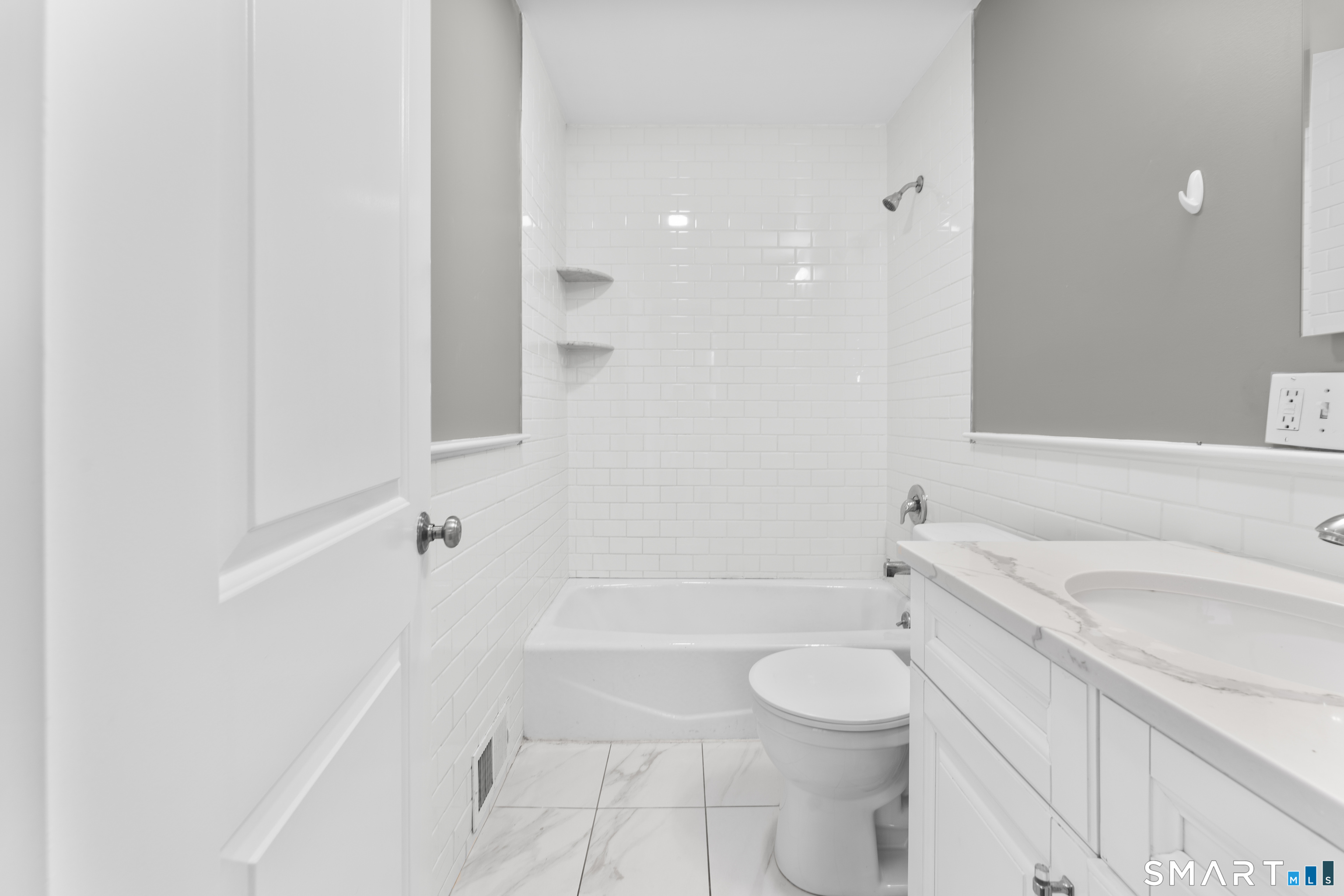 41 Grasso Terrace Bridgeport CT 06604