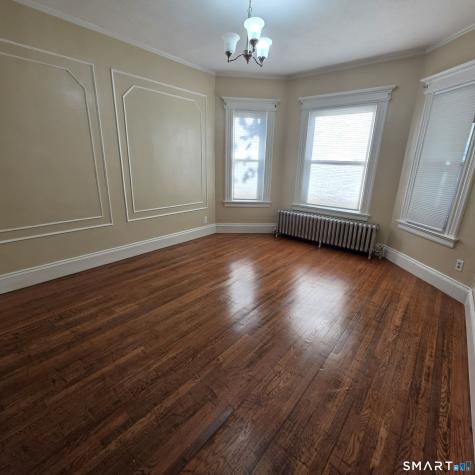 142 Oakland Terrace Hartford CT 06112