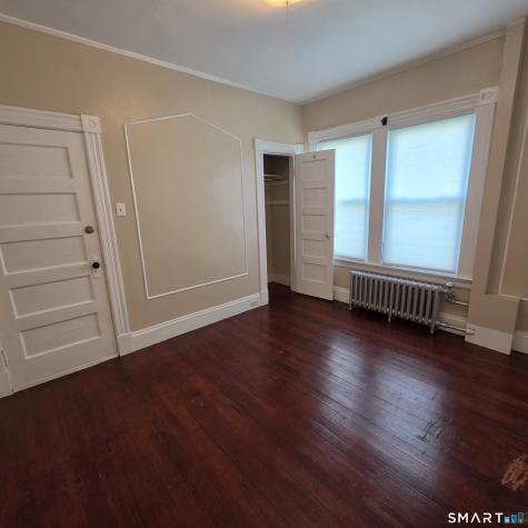 142 Oakland Terrace Hartford CT 06112