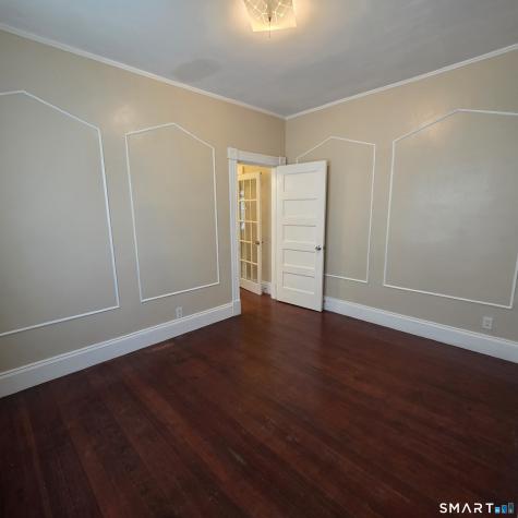 142 Oakland Terrace Hartford CT 06112