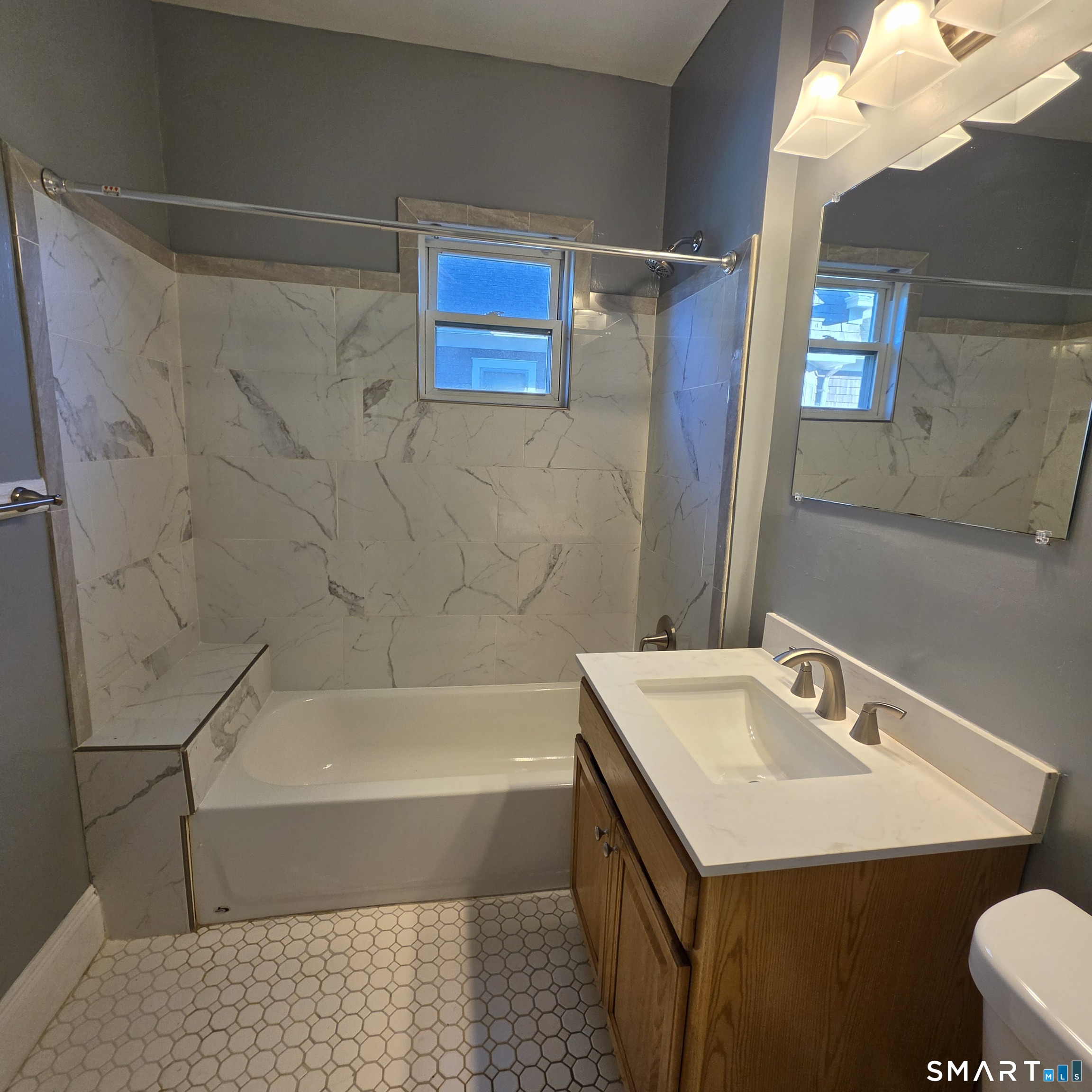 142 Oakland Terrace Hartford CT 06112