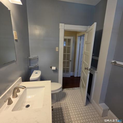 142 Oakland Terrace Hartford CT 06112