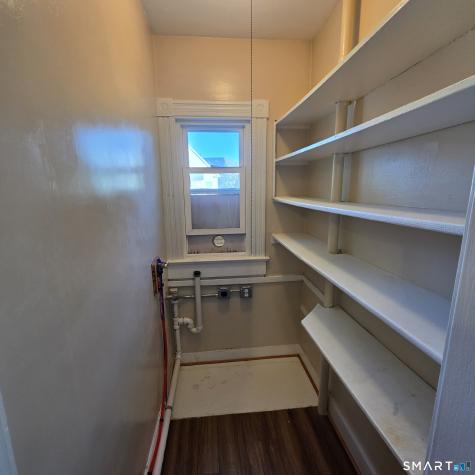142 Oakland Terrace Hartford CT 06112