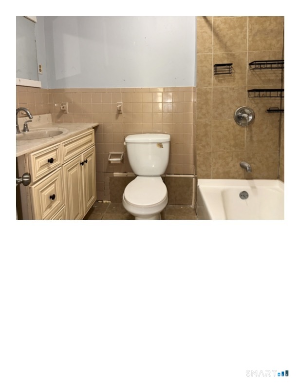 240 Madison Avenue Bridgeport CT 06604