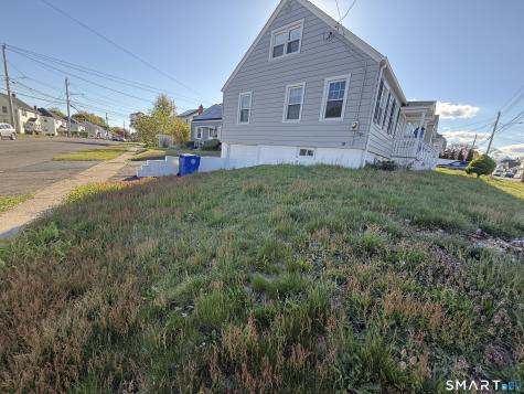 11 Colony Street Stratford CT 06615