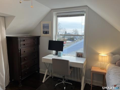 58 Annawon Avenue West Haven CT 06516