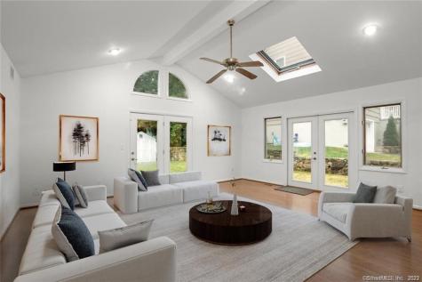 10 Harvann Road Norwalk CT 06850