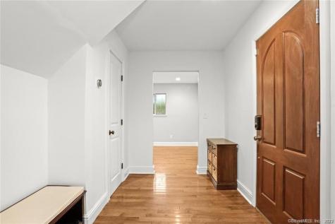 10 Harvann Road Norwalk CT 06850