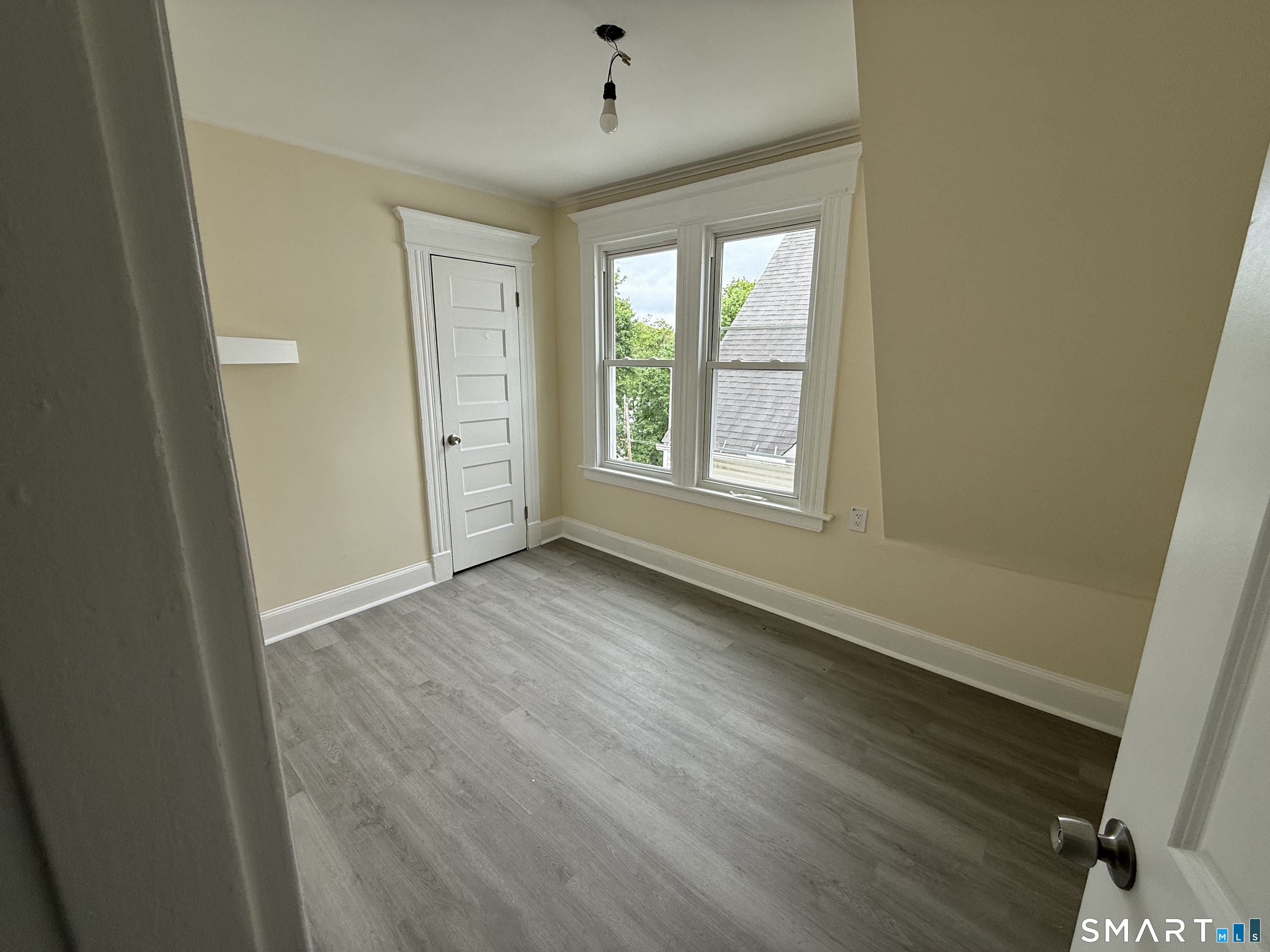 82 Bunker Hill Avenue Waterbury CT 06708