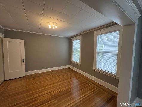 829 Edgewood Avenue New Haven CT 06515