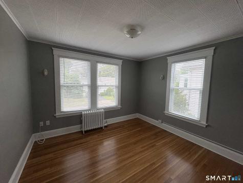 829 Edgewood Avenue New Haven CT 06515