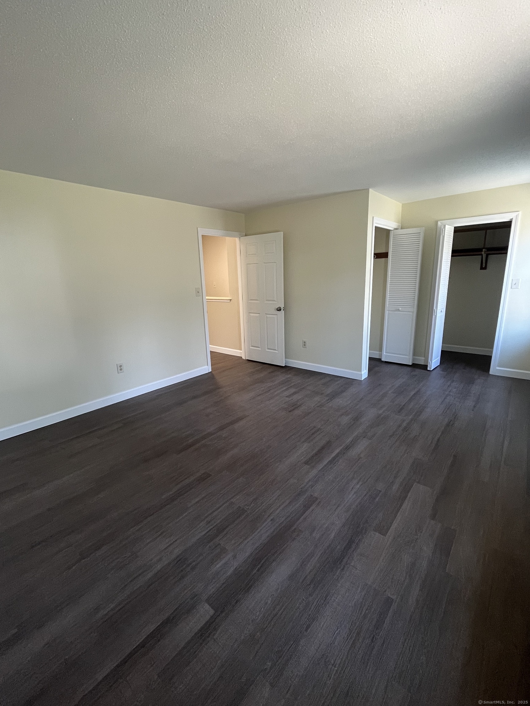 61 Arch Street Burlington CT 06013