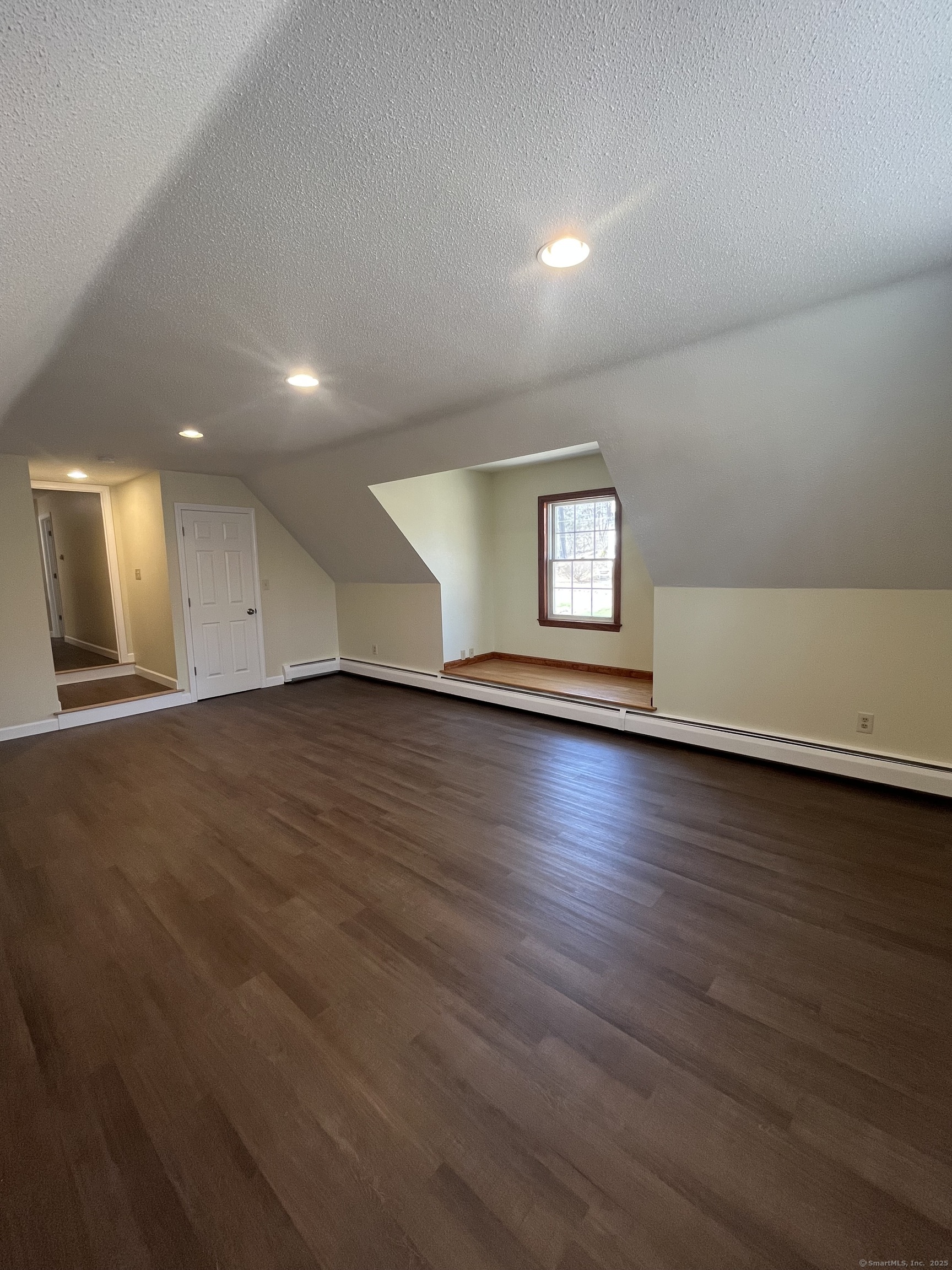 61 Arch Street Burlington CT 06013