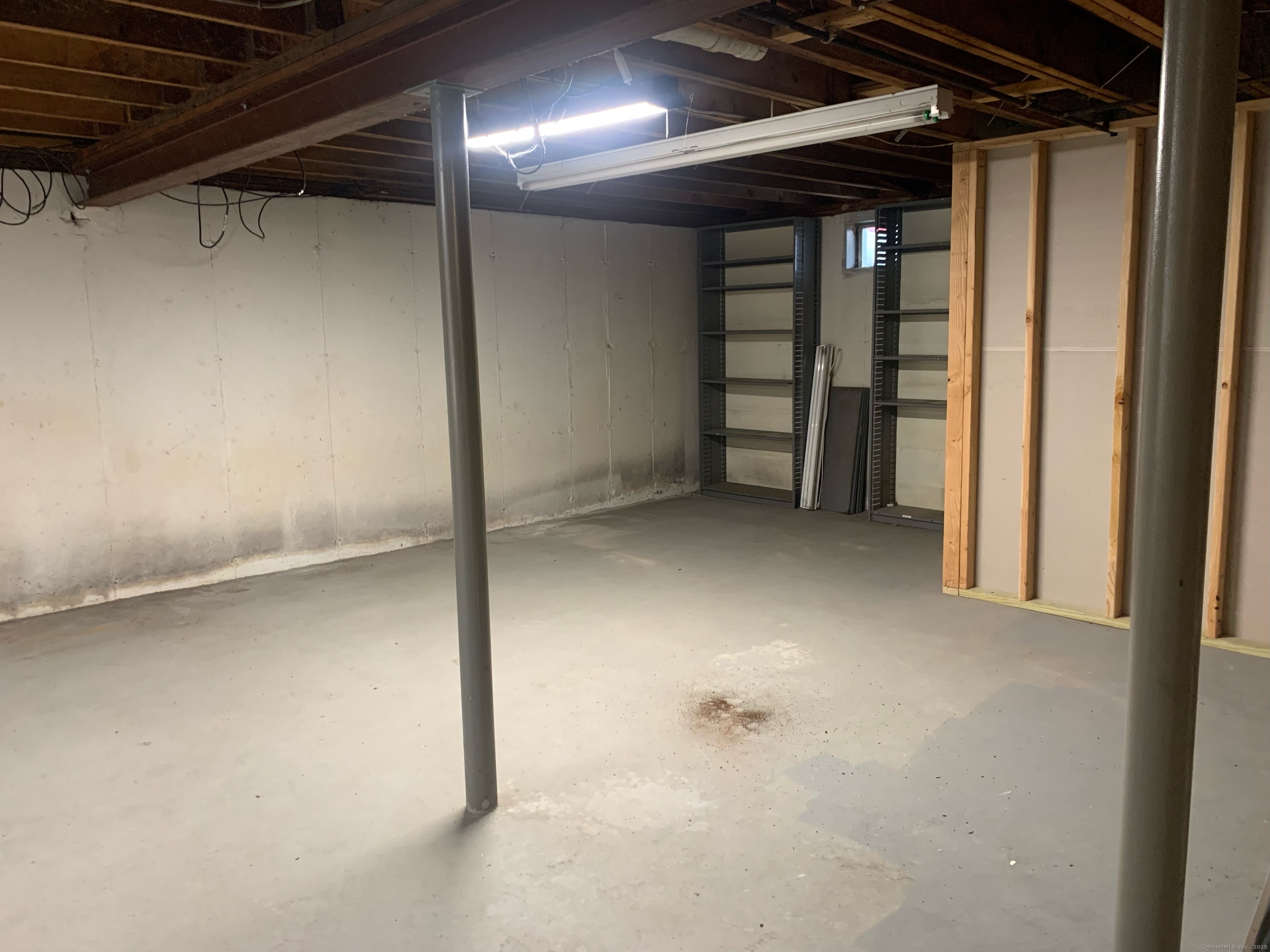 61 Arch Street Burlington CT 06013