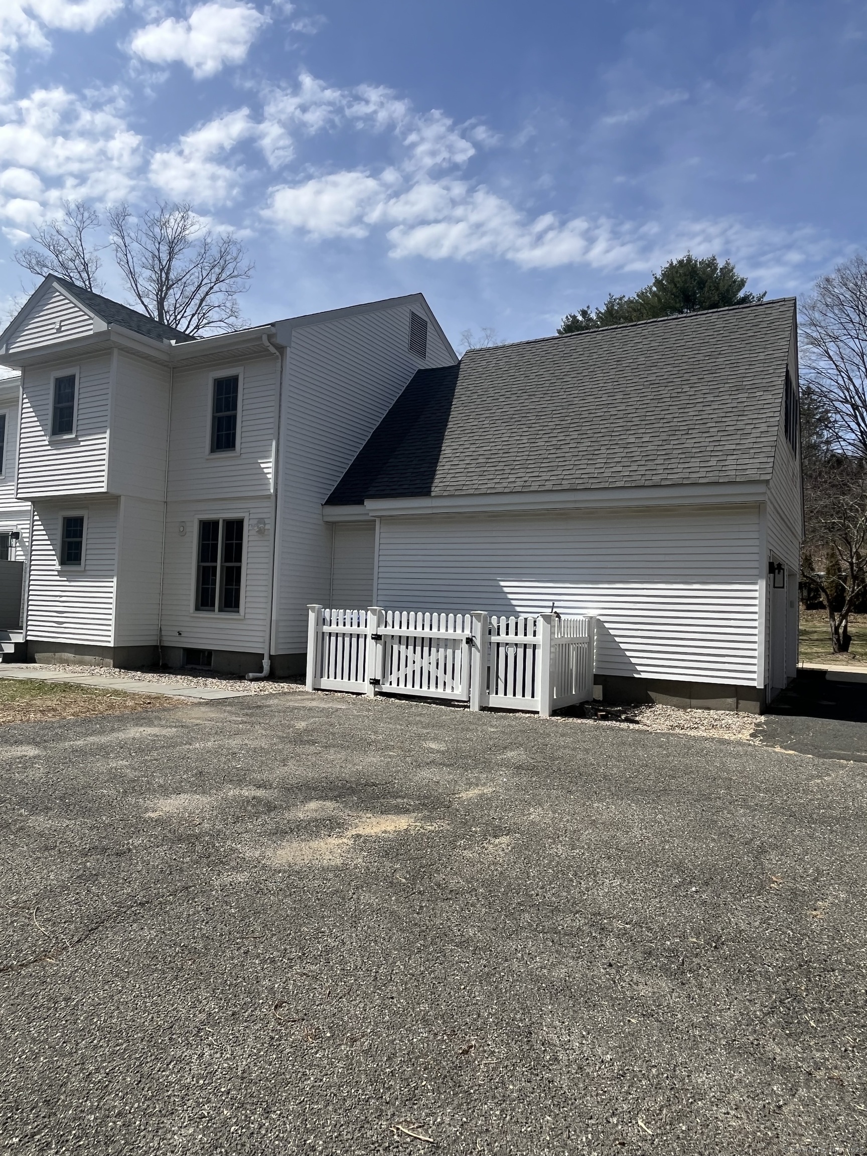 61 Arch Street Burlington CT 06013