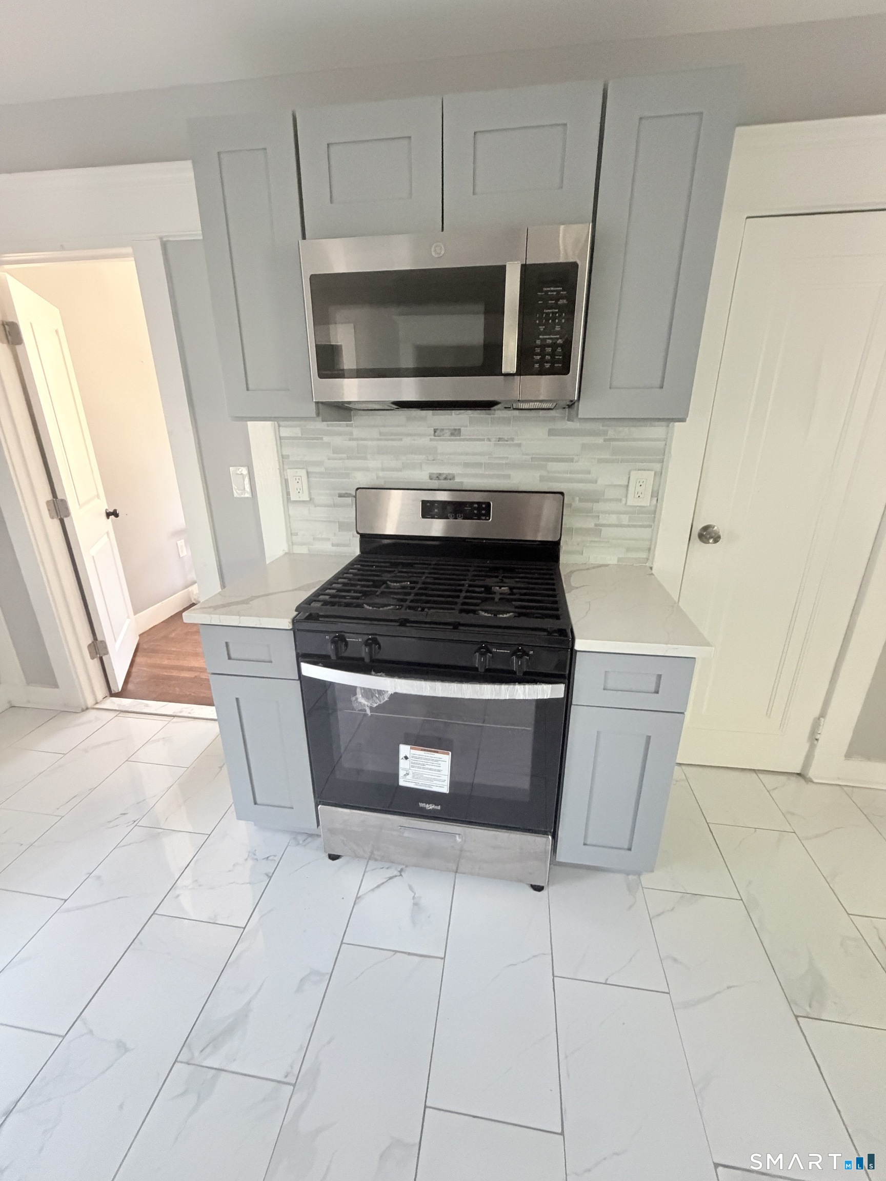 32 Alstrum Street Hamden CT 06514
