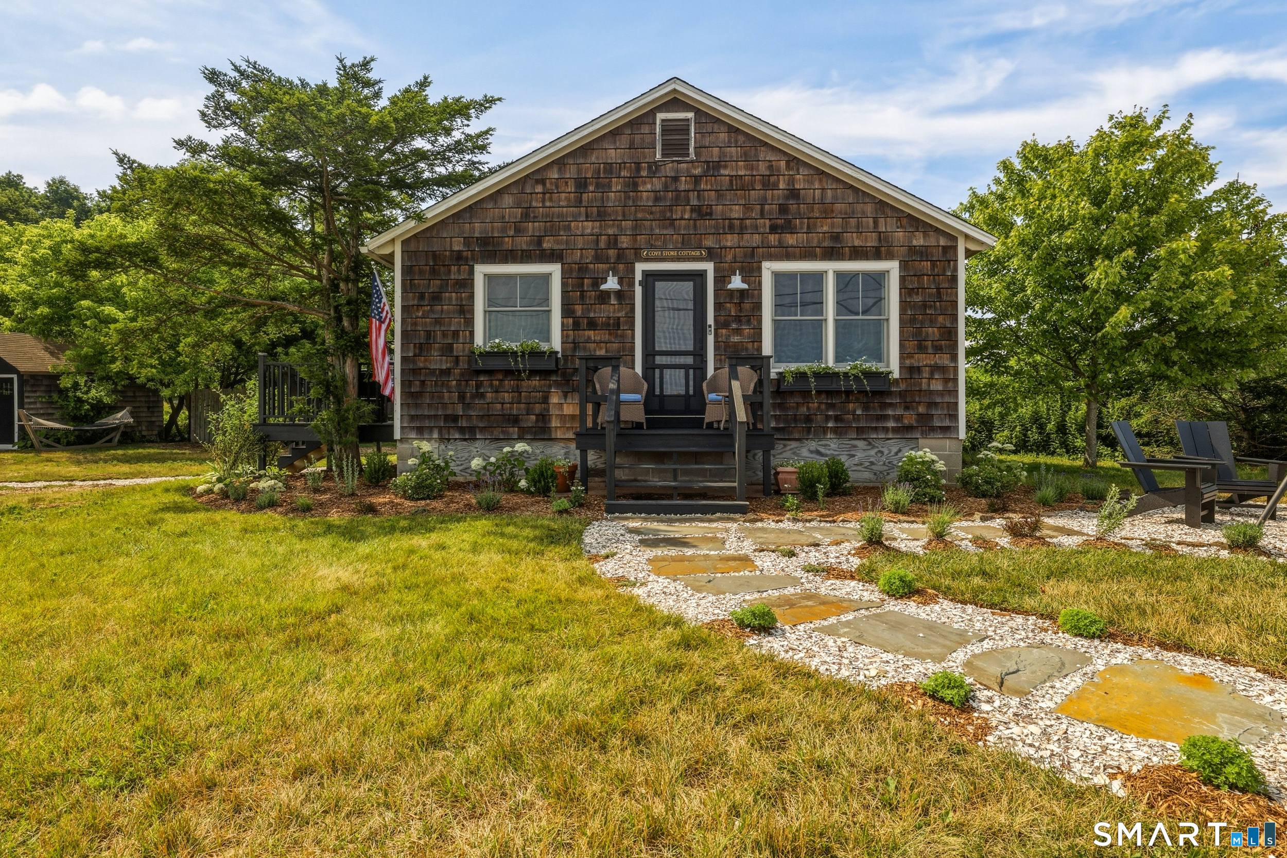 69 Daniel Avenue Guilford CT 06437