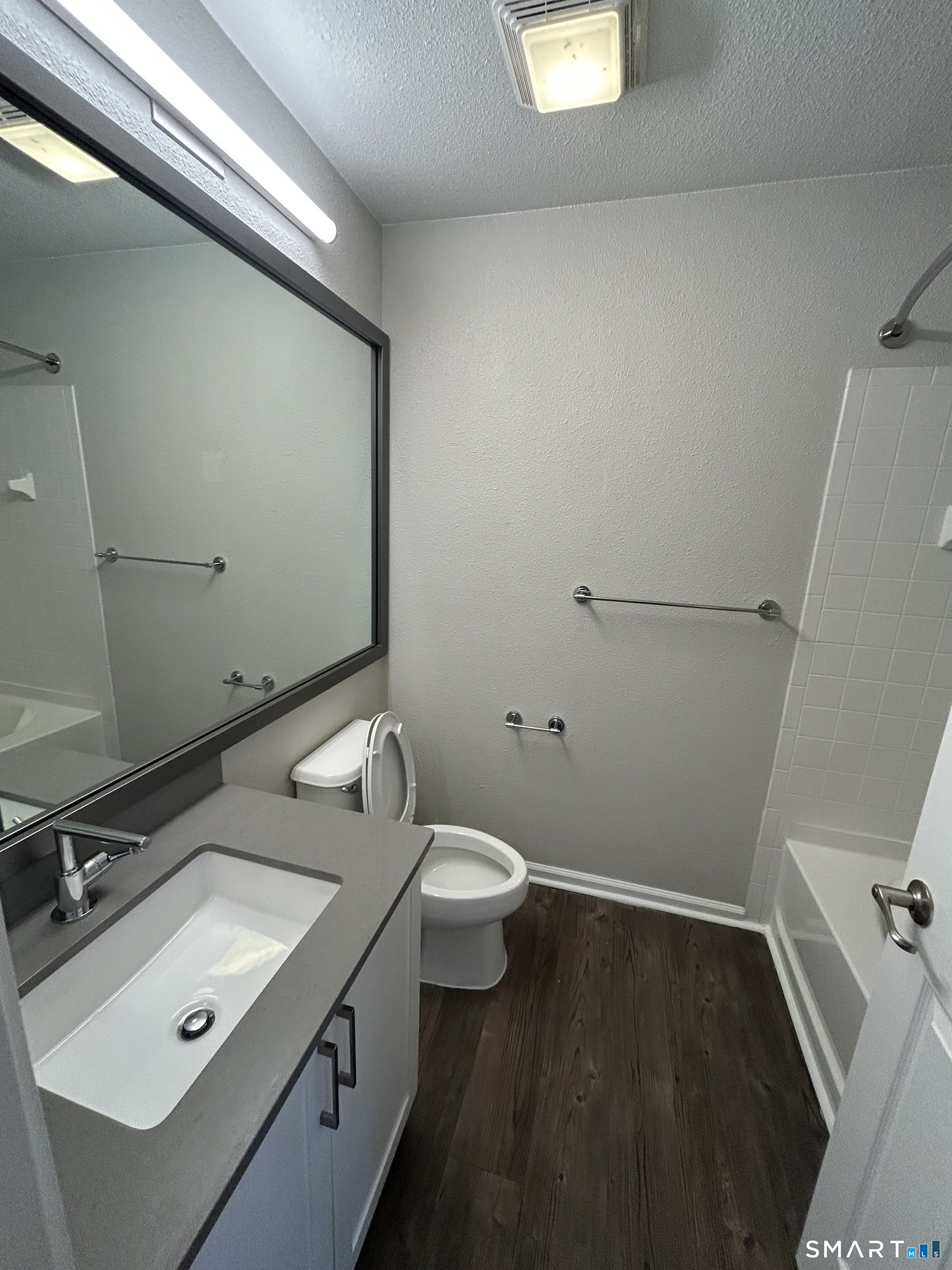 138 Hollow Tree Ridge Road Darien CT 06820