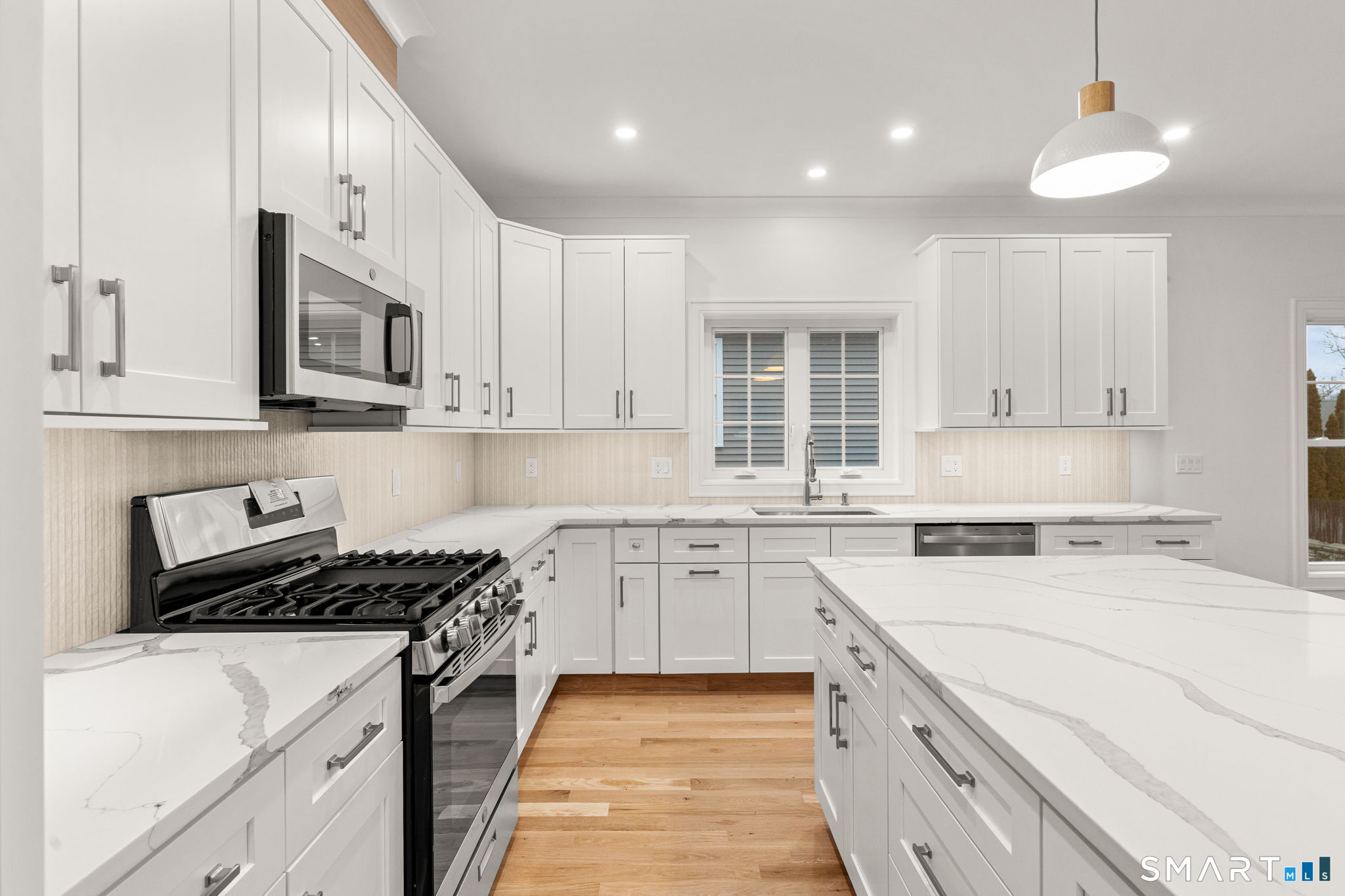 108 New England Avenue Fairfield CT 06824
