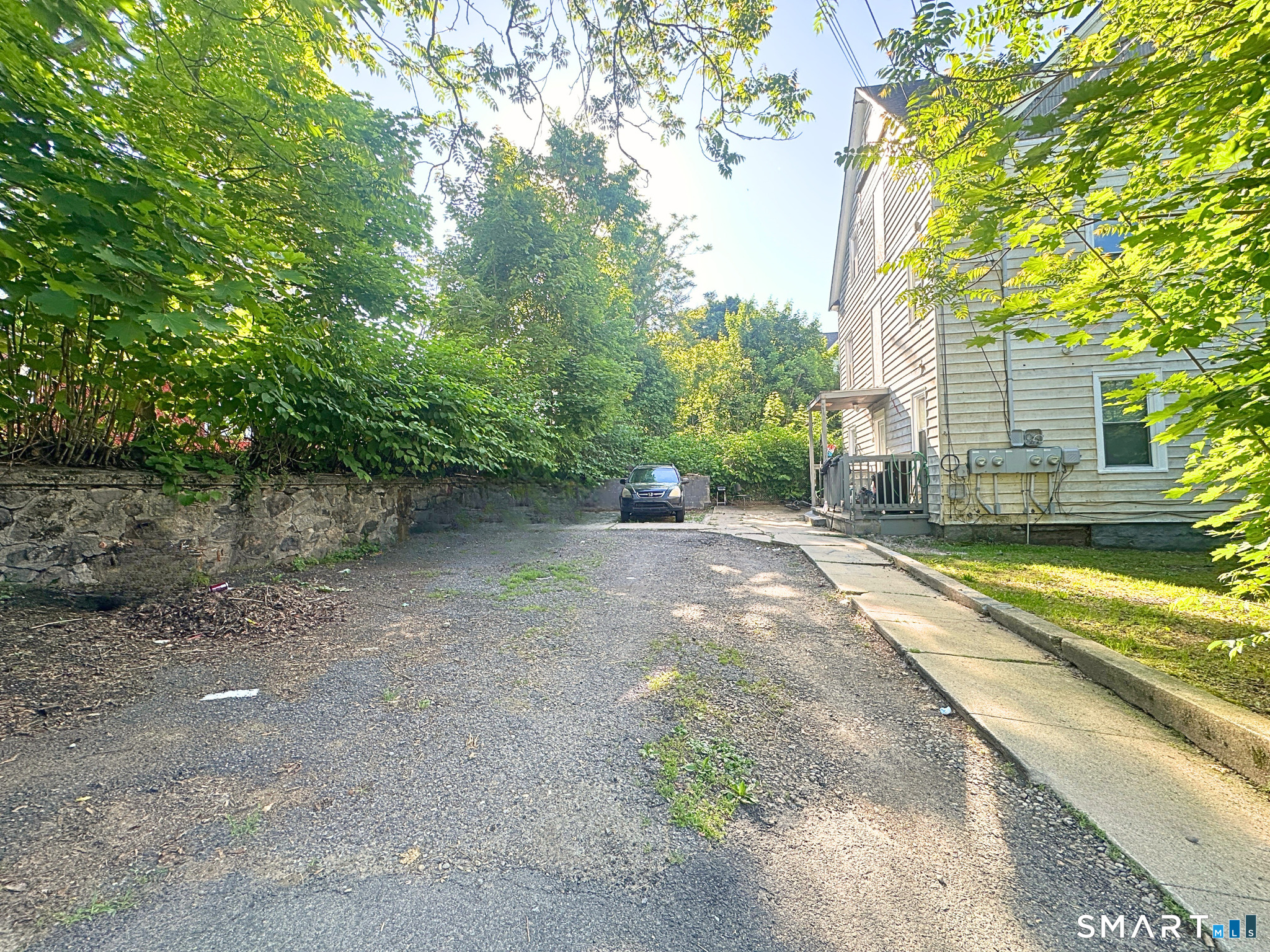 64 Dikeman Street Waterbury CT 06704