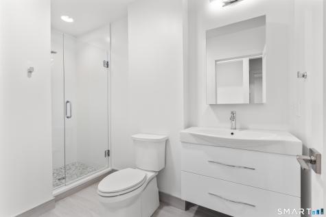 25 Crescent Bluff Avenue Branford CT 06405