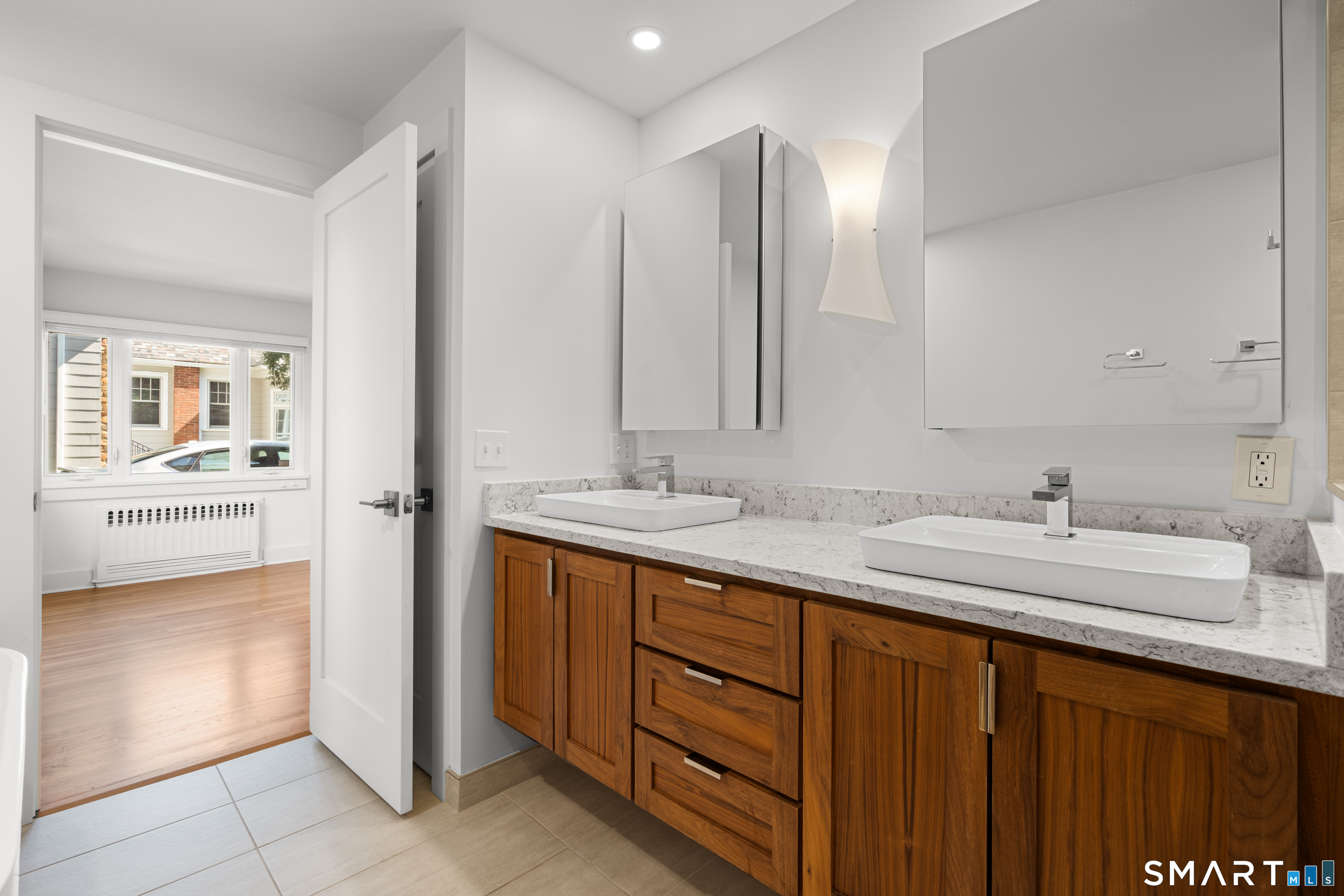 25 Crescent Bluff Avenue Branford CT 06405