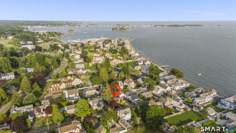 25 Crescent Bluff Avenue Branford CT 06405