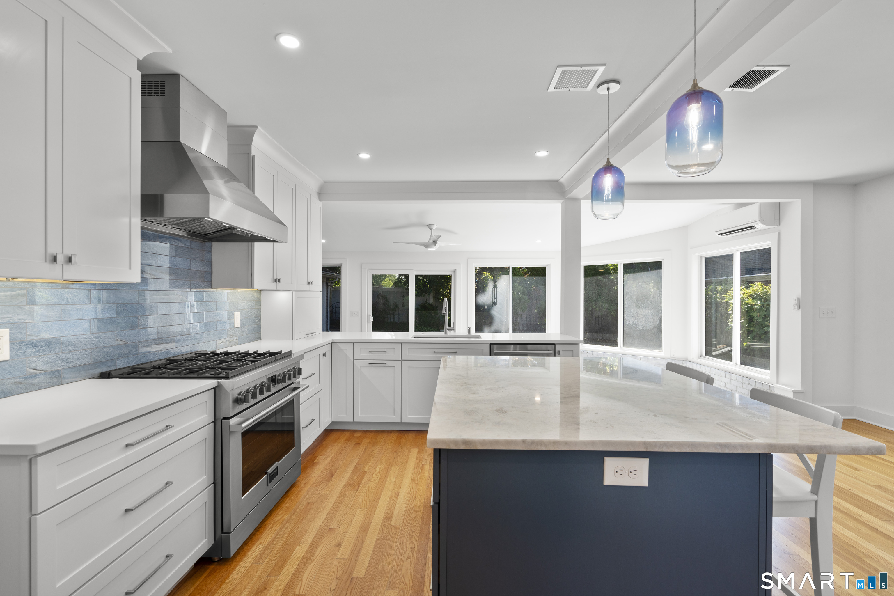 25 Crescent Bluff Avenue Branford CT 06405