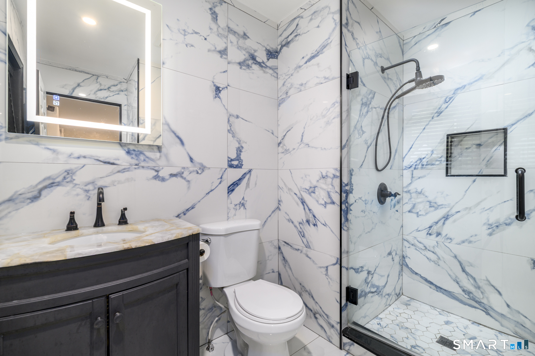 108 Perry Drive New Milford CT 06776