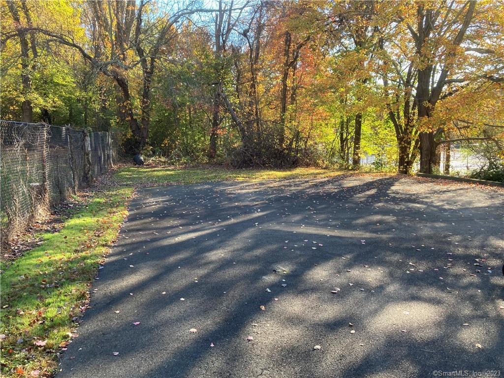 50 Matthew Road Branford CT 06405