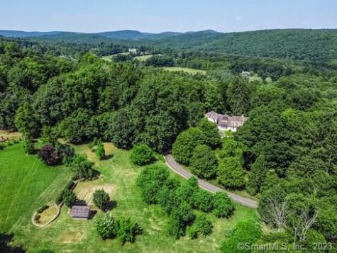 45 Calhoun Street Washington CT 06794